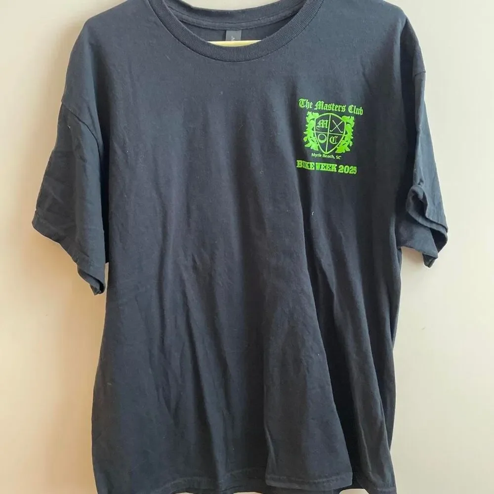 Gildan Men's Black T-shirt